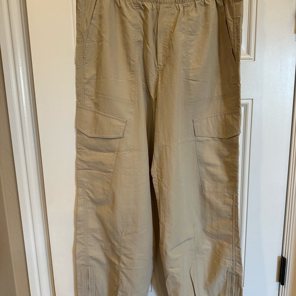 Women’s Tan Cargo Pants Quick Dry